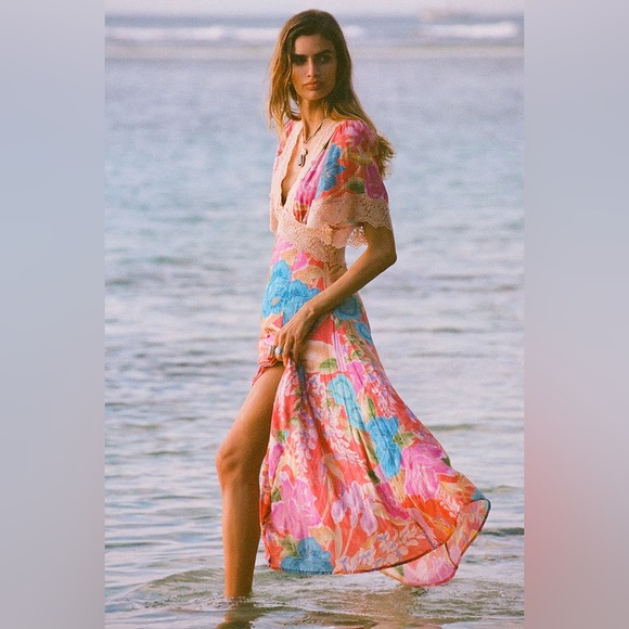 Spell - Picture 1 of 6